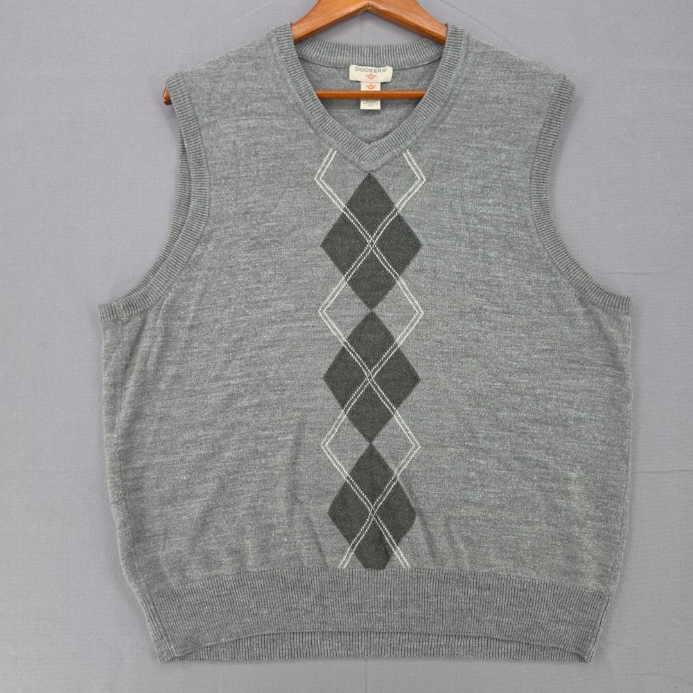 Dockers Mens XL Gray Argyle V-Neck Sweater Vest Acrylic Knit Sleeveless
